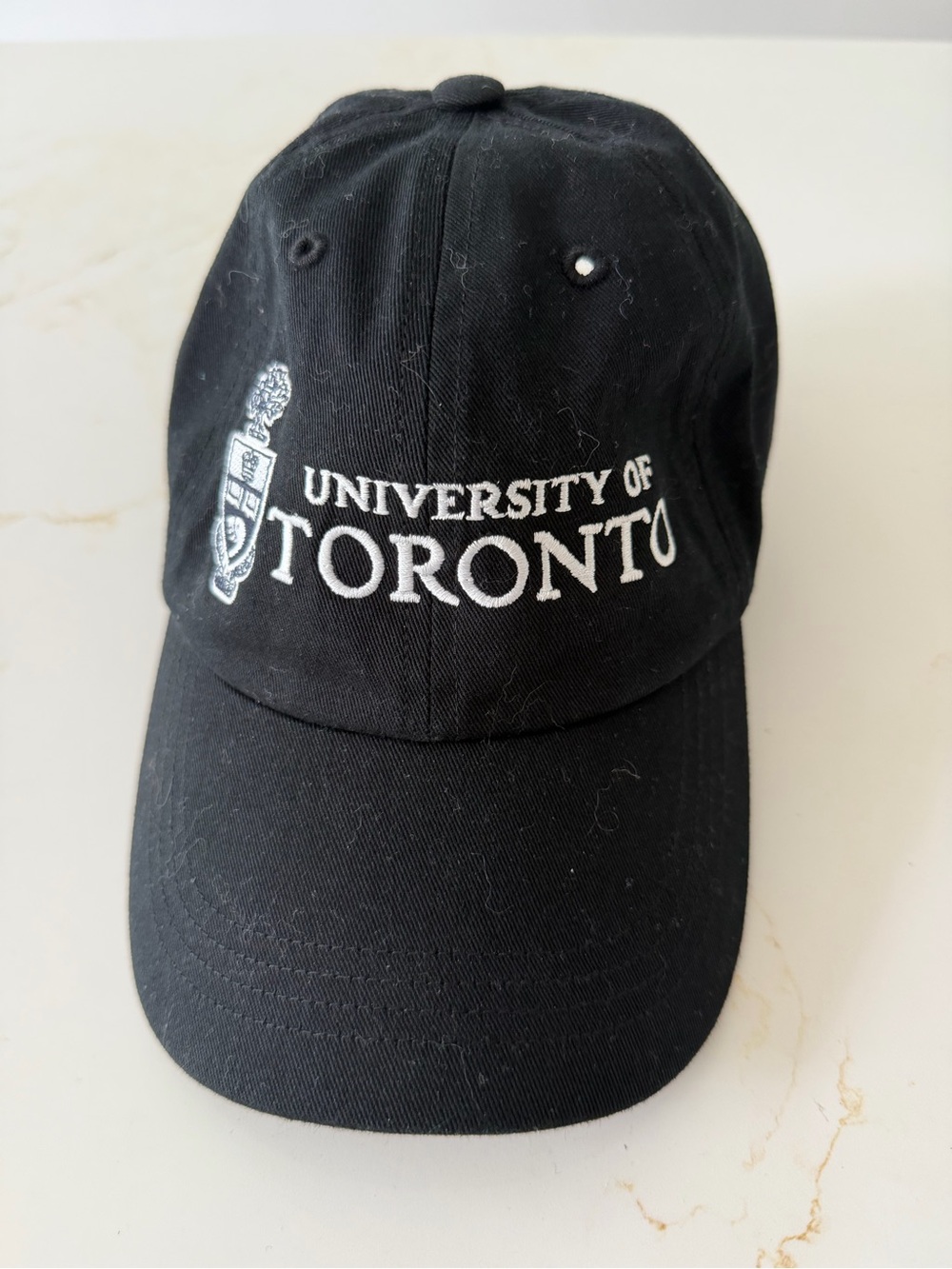 Roots black university of toronto cap
